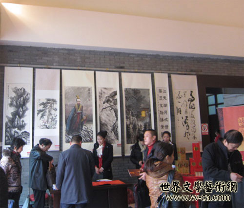 点击新窗口打开大图